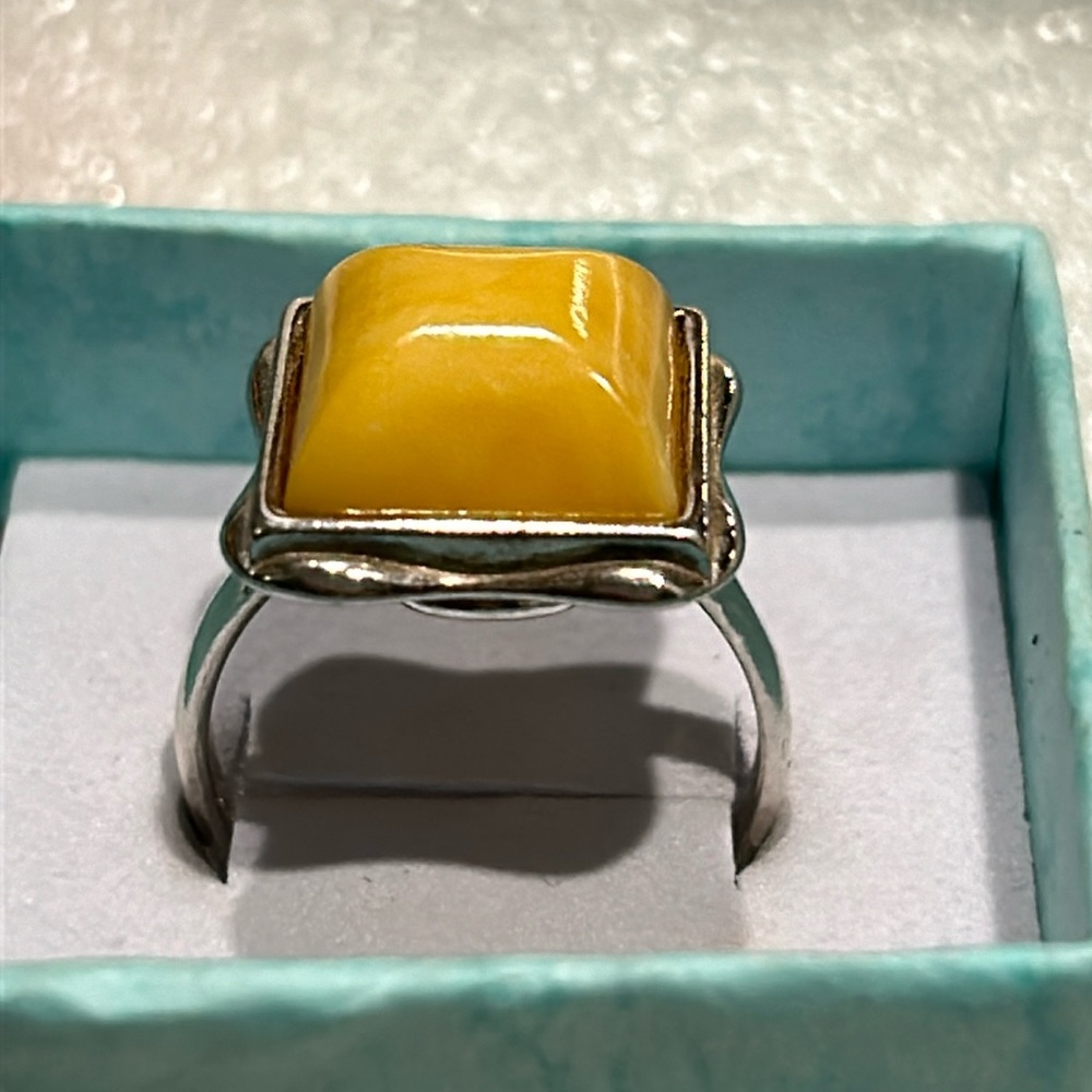 Sterling Silver Yellow Stone Ring